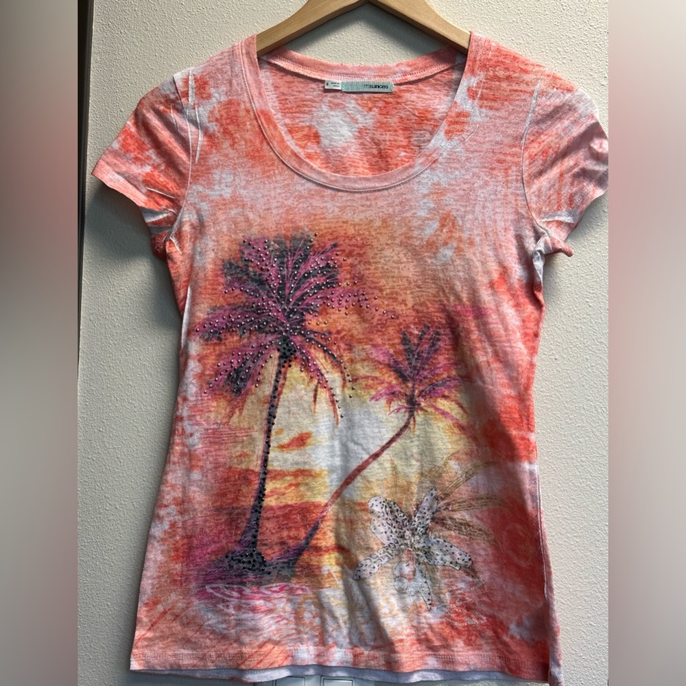 🎉 3 for $20🎉 Maurices Cute T-Shirt